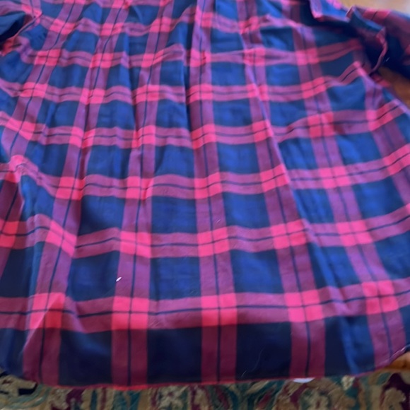 Button down plaid shirt - Picture 7 of 8